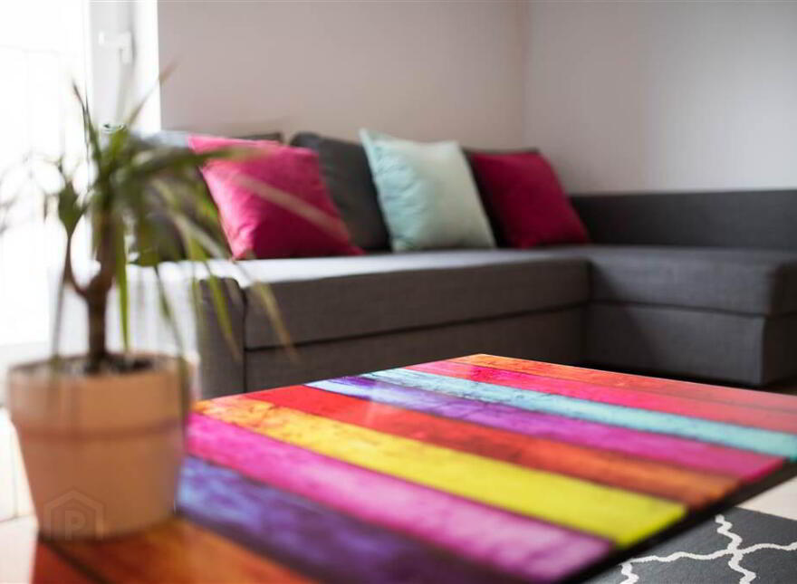 Flat 2, 118 Eglantine Avenue, Belfast, BT9 6EU