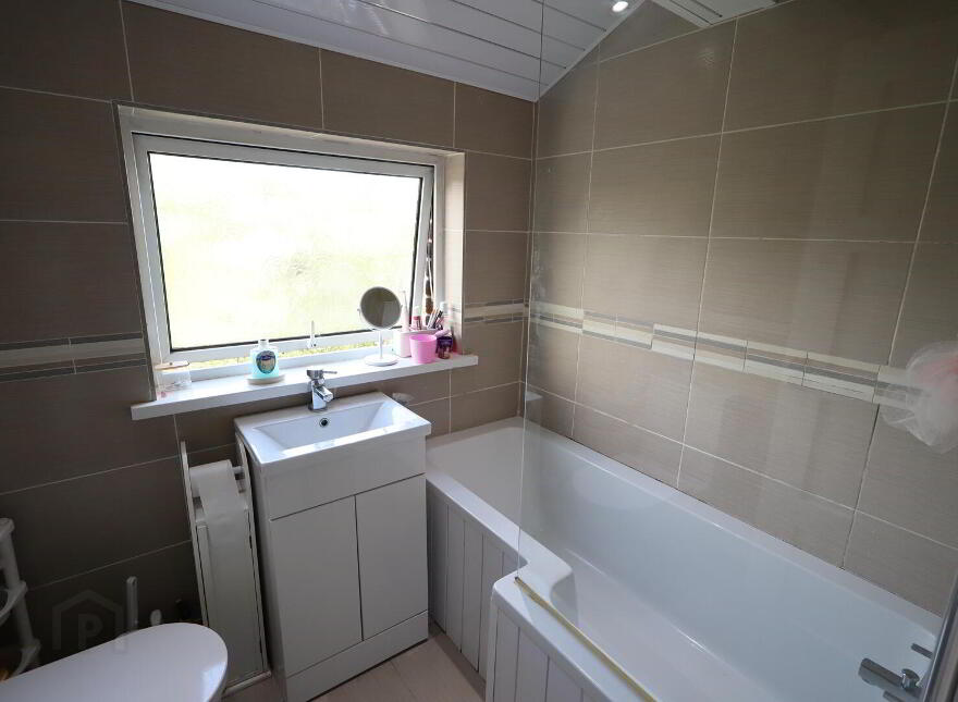 46 Collinward Avenue, Newtownabbey, BT36 6DY