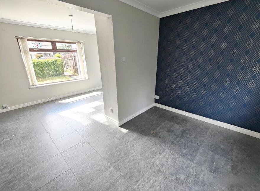 25 Waveney Drive, Belfast, BT15 4FT