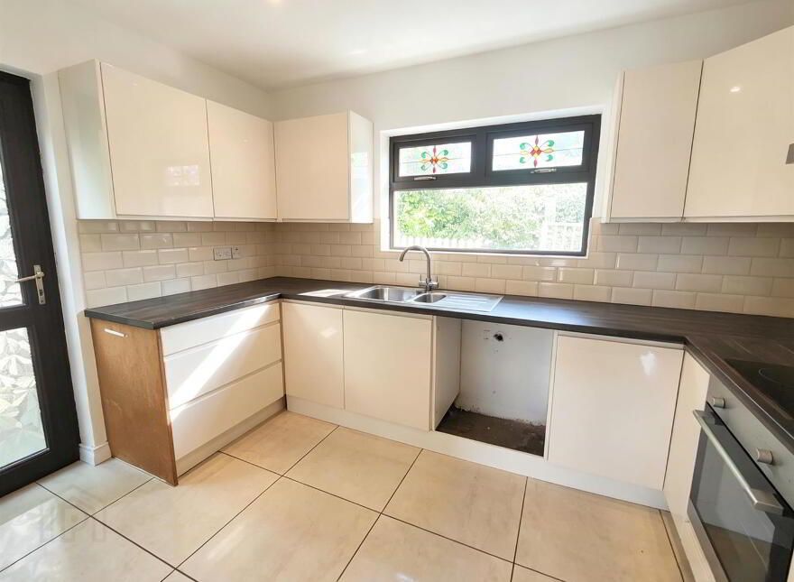 25 Waveney Drive, Belfast, BT15 4FT
