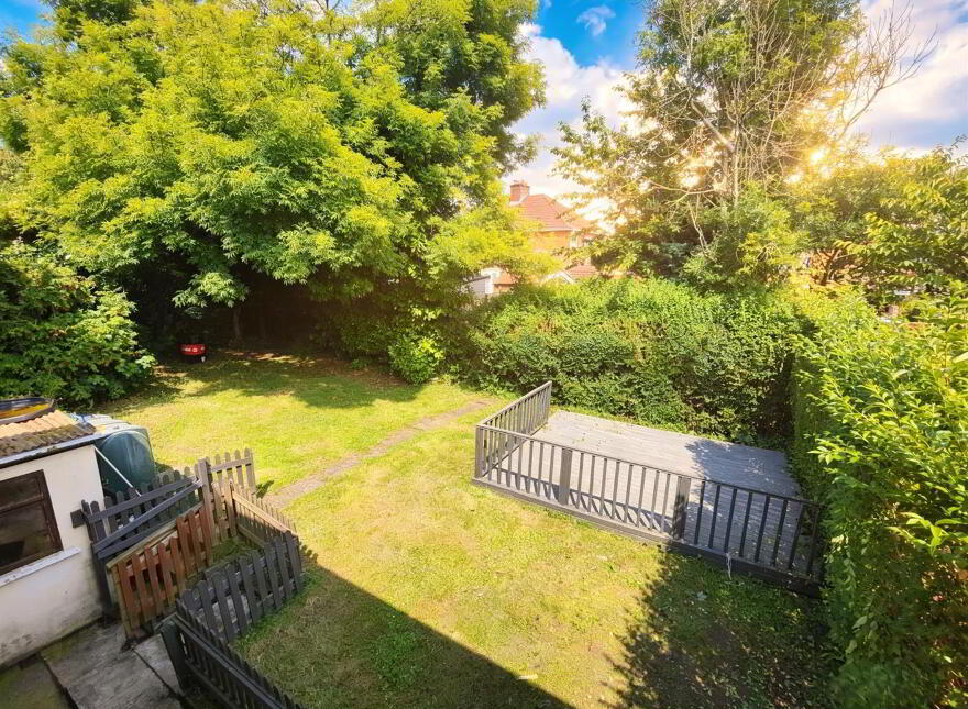 25 Waveney Drive, Belfast, BT15 4FT