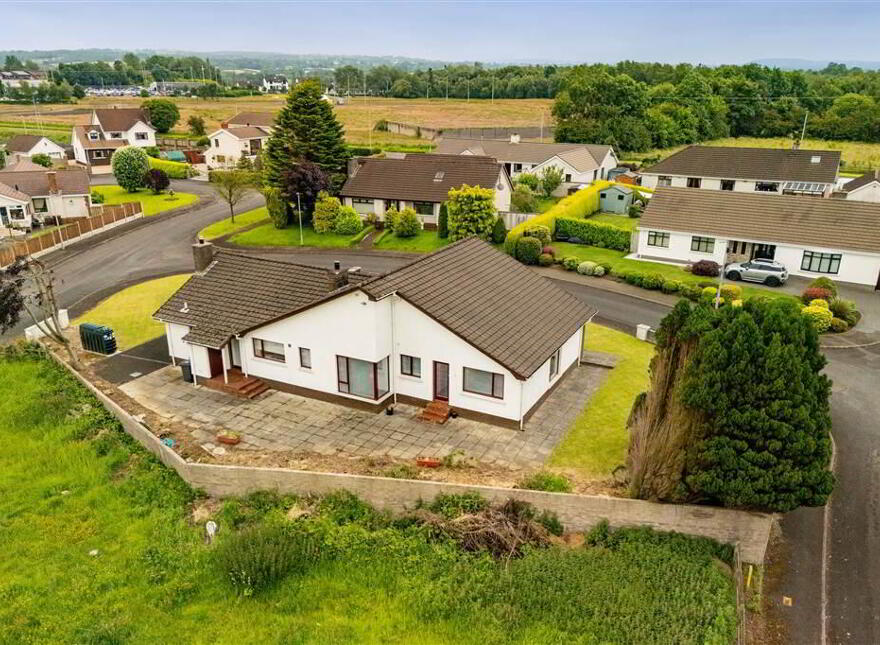 11 Clarehill, Ballymena, BT42 2LE