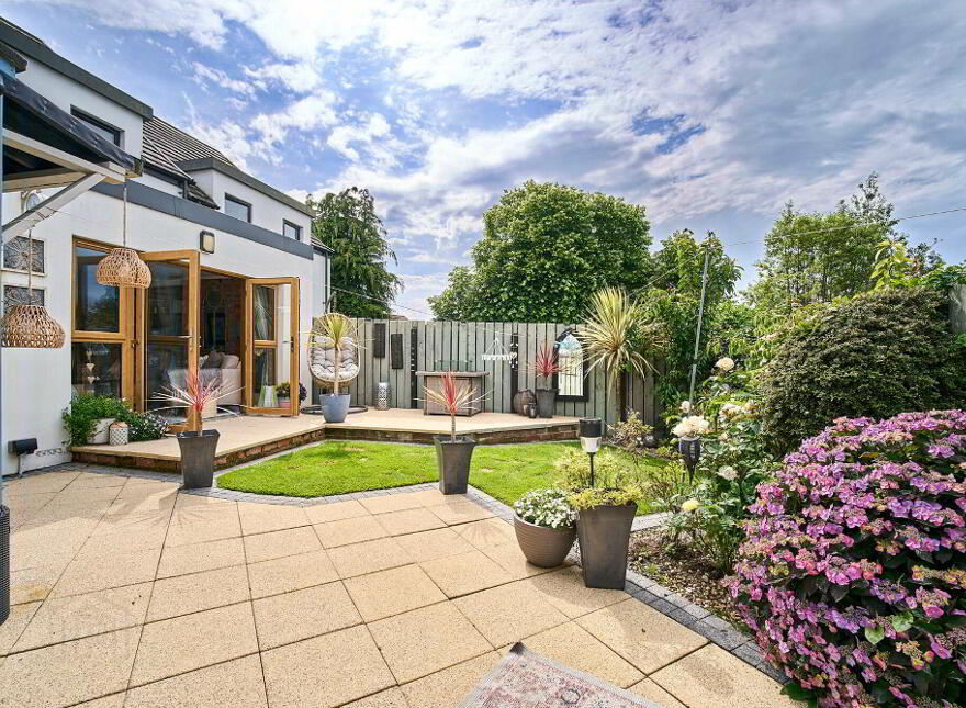 16 Viscount Lane, Bangor, BT19 1NF
