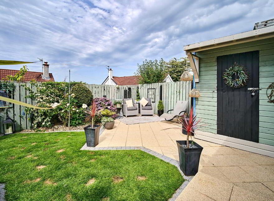 16 Viscount Lane, Bangor, BT19 1NF