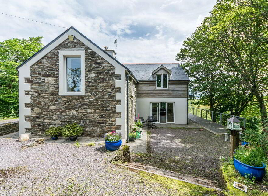 Cappaghglass, Ballydehob, P81N275