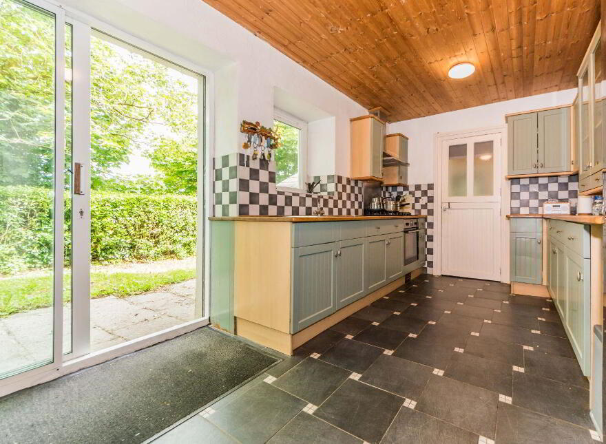 Cappaghglass, Ballydehob, P81N275