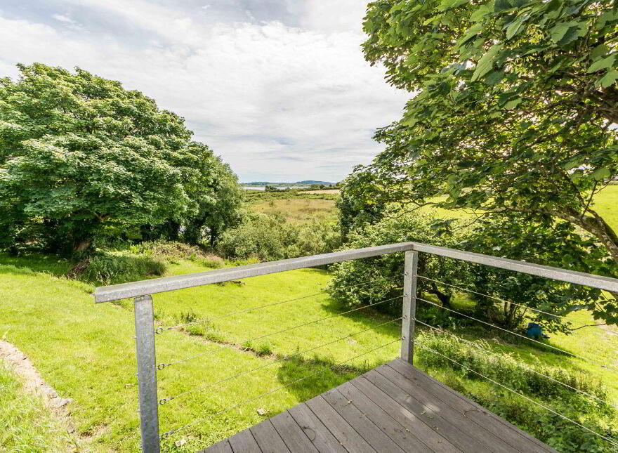 Cappaghglass, Ballydehob, P81N275