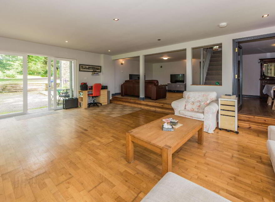 Cappaghglass, Ballydehob, P81N275