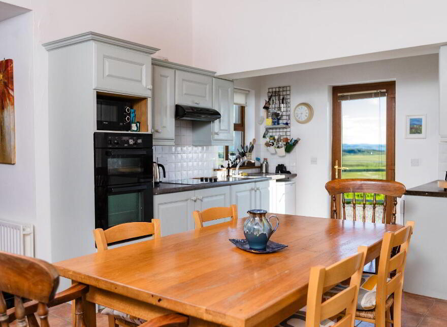 Kinnadoohy, Killadoon, Louisburgh, F28XD98