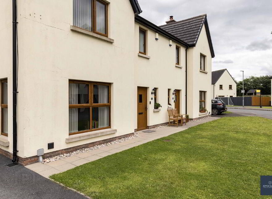 6 Nicholson Green, Donaghcloney, BT66 7UY