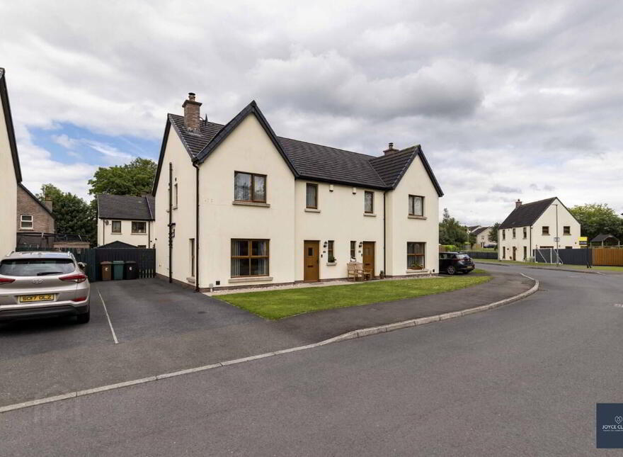 6 Nicholson Green, Donaghcloney, BT66 7UY