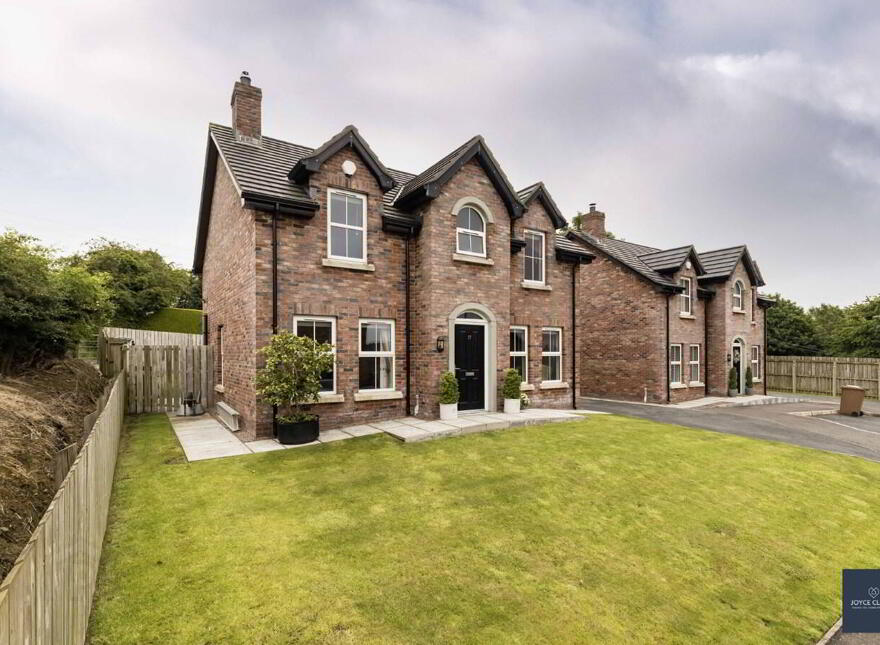17 Gosford View Manor, Markethill, BT60 1PF