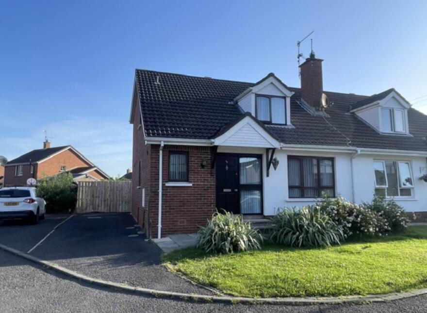 62 Allengrove, Lurgan, Craigavon, BT67 9HF