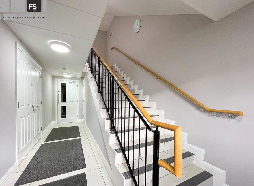Apt 4, 120 Upper Newtownards Road, Belfast, BT4 3EQ