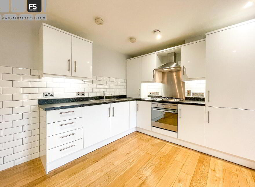 Apt 4, 120 Upper Newtownards Road, Belfast, BT4 3EQ
