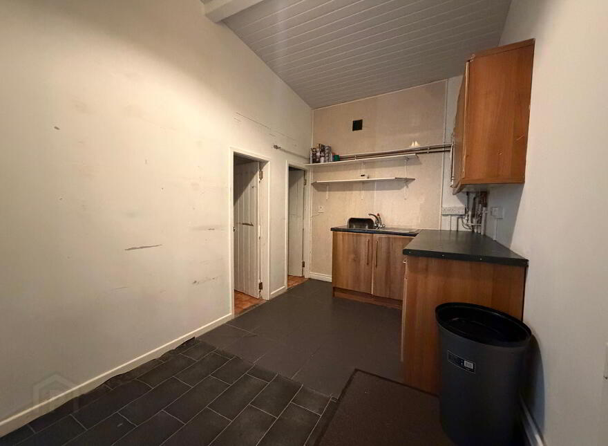 89 Castlereagh Road, Belfast, BT5 5FE