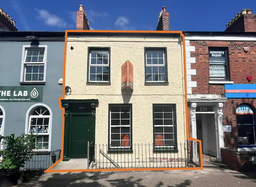 241 Lisburn Road, Belfast, BT9 7EN