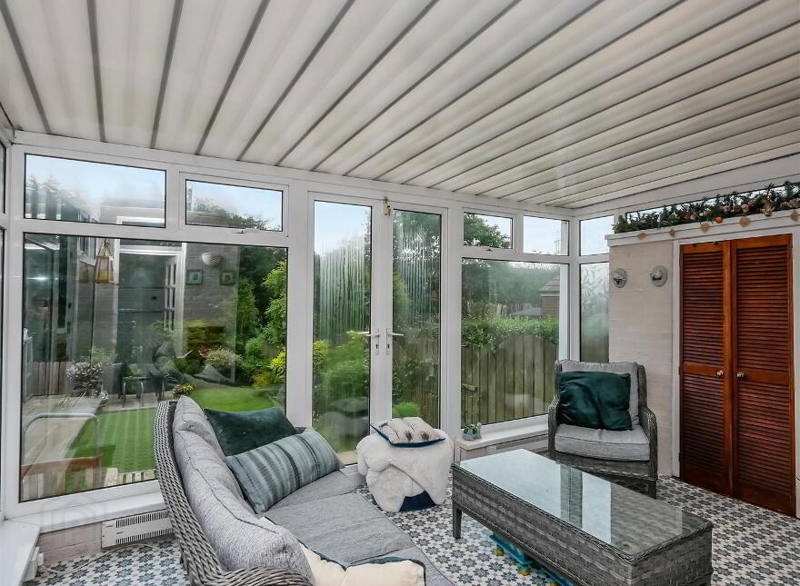 30 Carnbrae Avenue, Four Winds, Belfast, BT8 6NH
