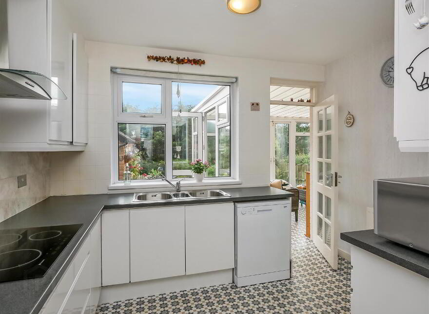 30 Carnbrae Avenue, Four Winds, Belfast, BT8 6NH
