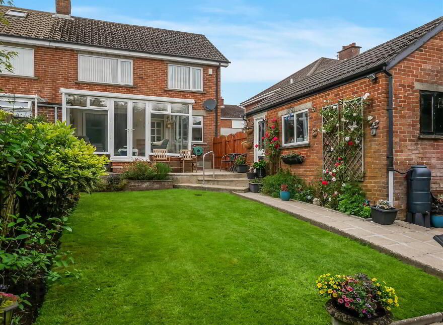 30 Carnbrae Avenue, Four Winds, Belfast, BT8 6NH