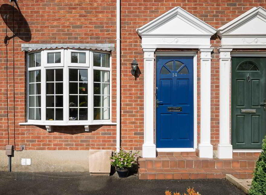 14 Eastleigh Dale, Belfast, BT4 3DT