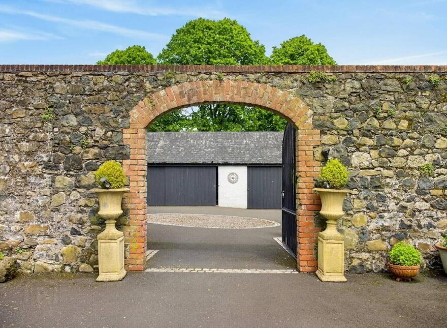 Knowehead House, 45 & 45a Knowehead Road, Broughshane, BT43 7LF