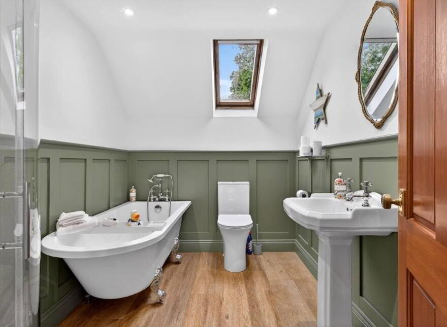 Knowehead House, 45 & 45a Knowehead Road, Broughshane, BT43 7LF