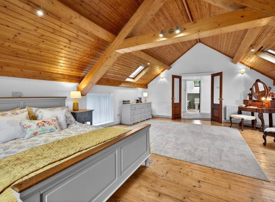 Knowehead House, 45 & 45a Knowehead Road, Broughshane, BT43 7LF