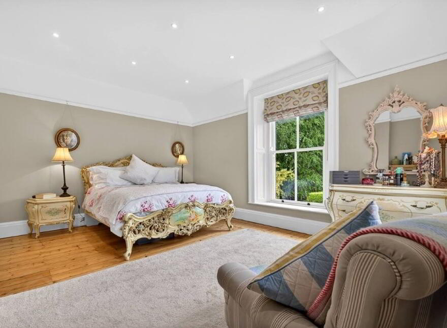 Knowehead House, 45 & 45a Knowehead Road, Broughshane, BT43 7LF