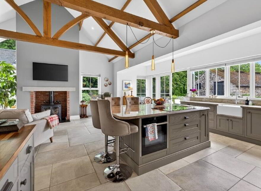Knowehead House, 45 & 45a Knowehead Road, Broughshane, BT43 7LF