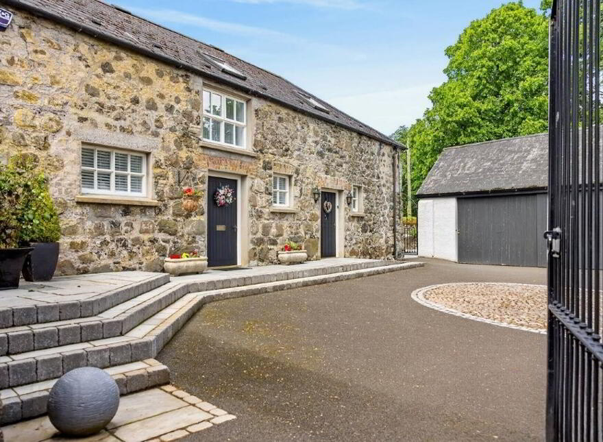 Knowehead House, 45 & 45a Knowehead Road, Broughshane, BT43 7LF