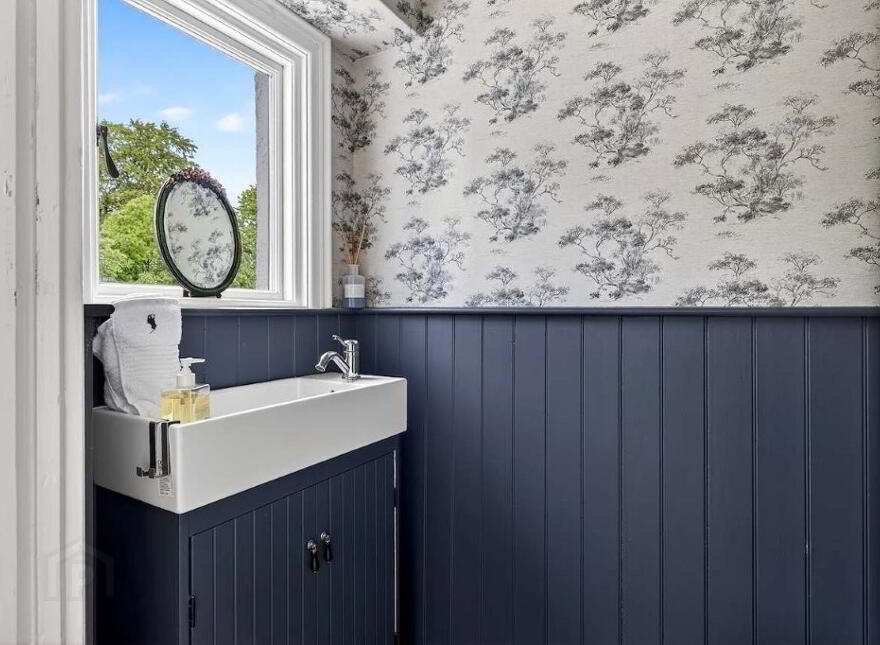Knowehead House, 45 & 45a Knowehead Road, Broughshane, BT43 7LF