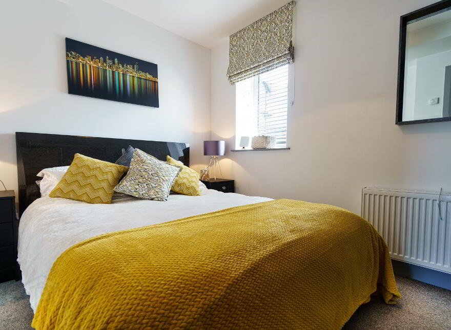 8/9 Month LET, 75 Eglinton Street, Portrush, BT56 8DZ