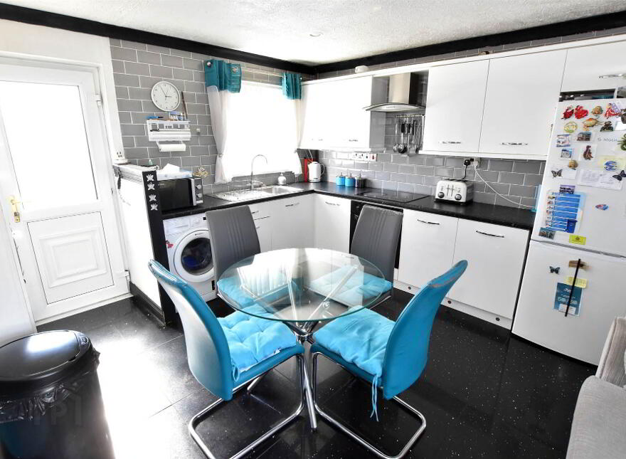 11 Moyne Gardens, Newtownards, BT23 8NJ