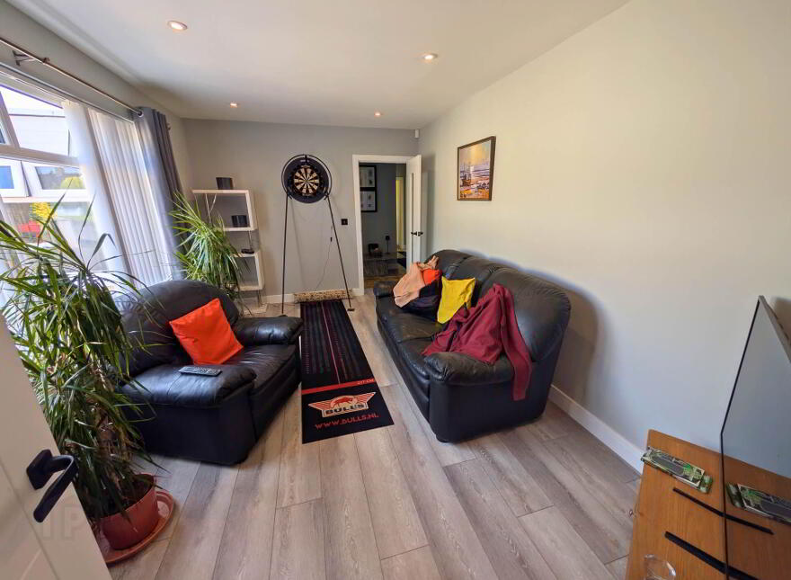 14 Branch Road, Larne, BT40 1TX
