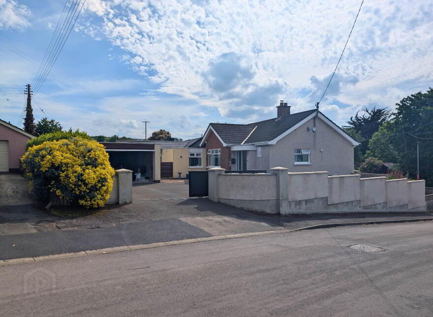 14 Branch Road, Larne, BT40 1TX