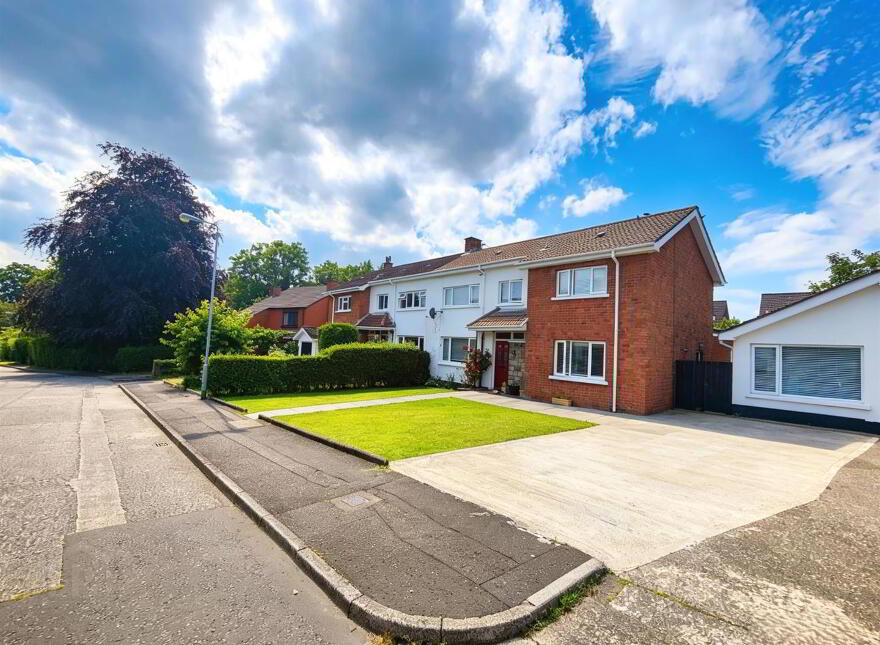 9 Fortwilliam Gardens, Belfast, BT15 4BS