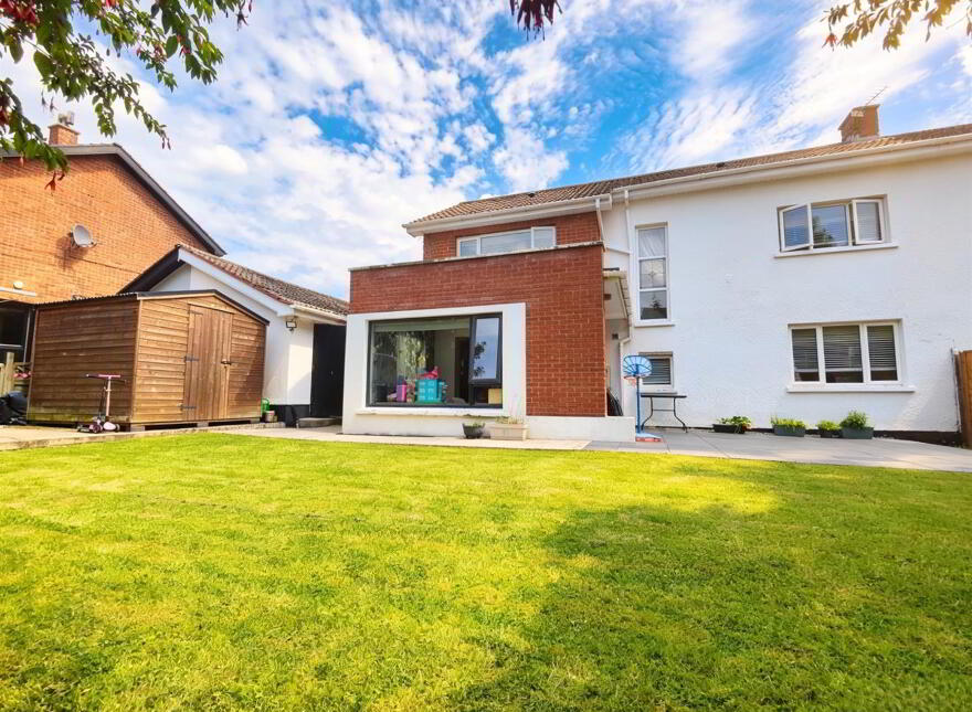 9 Fortwilliam Gardens, Belfast, BT15 4BS