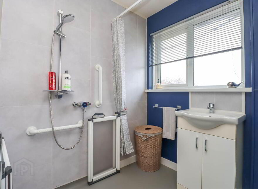6 Brooklands Road, Dundonald, Belfast, BT16 2PD