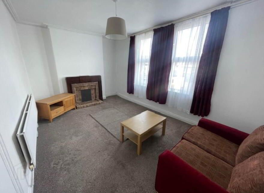 45, B Church Street, Portadown, Craigavon, BT62 3EU