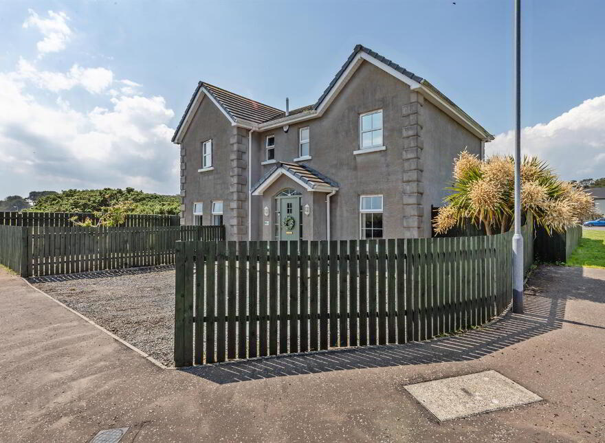 13 The Links, Ballykinler, Downpatrick, BT30 8FE