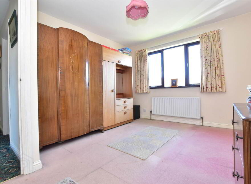 19 Newtown Crescent, Newtownards, BT23 7GP