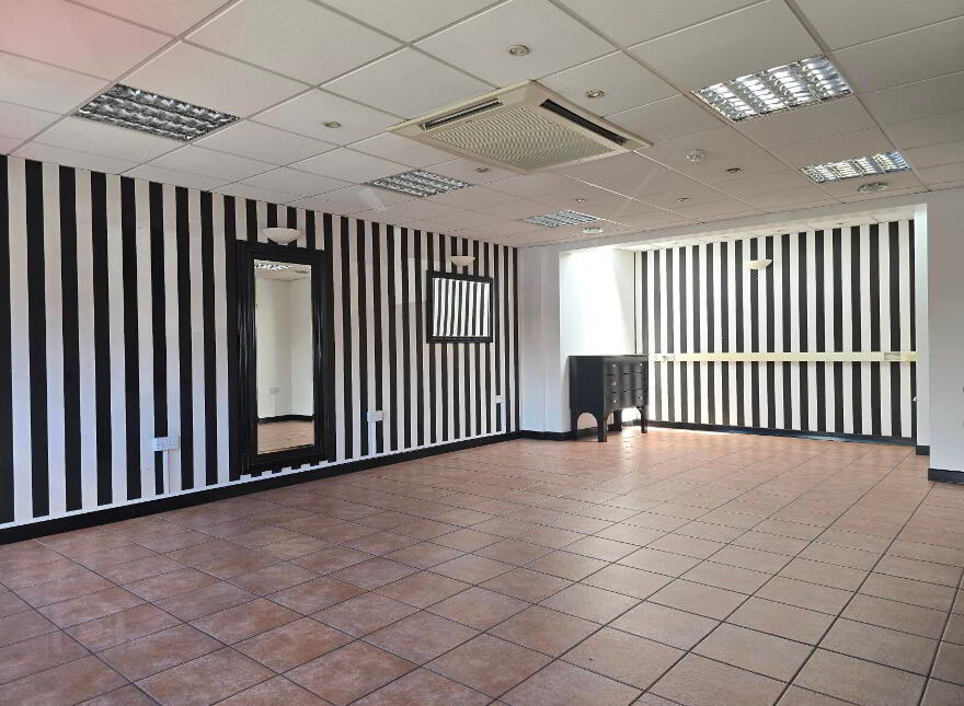 Unit 3, 11-14 Newry Street, Warrenpoint, Newry, BT34 3JZ
