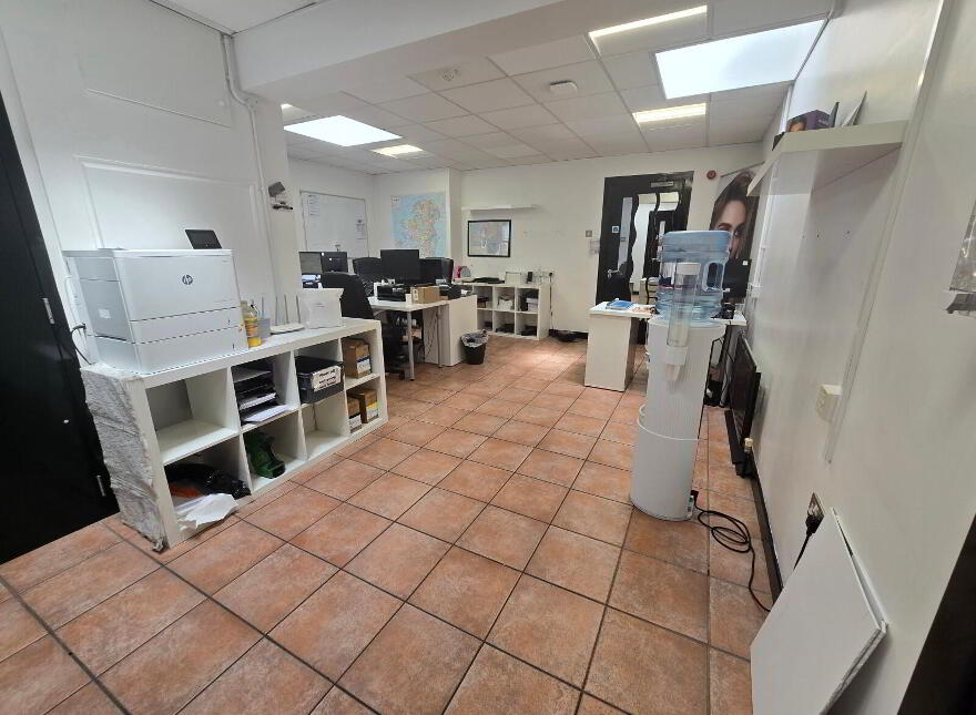 Unit 3, 11-14 Newry Street, Warrenpoint, Newry, BT34 3JZ