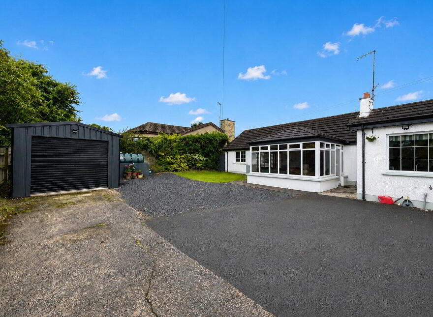 4 Barrick Hill, Lawrencetown, BT63 6EE