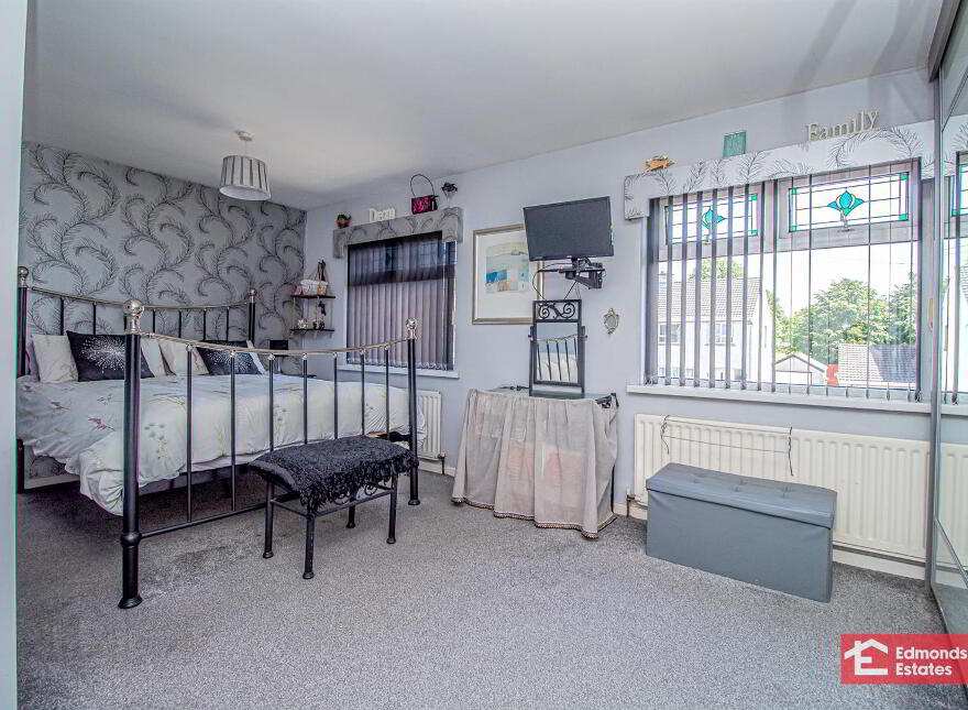 34 Fenaghy Park, Galgorm, Ballymena, BT42 1JT