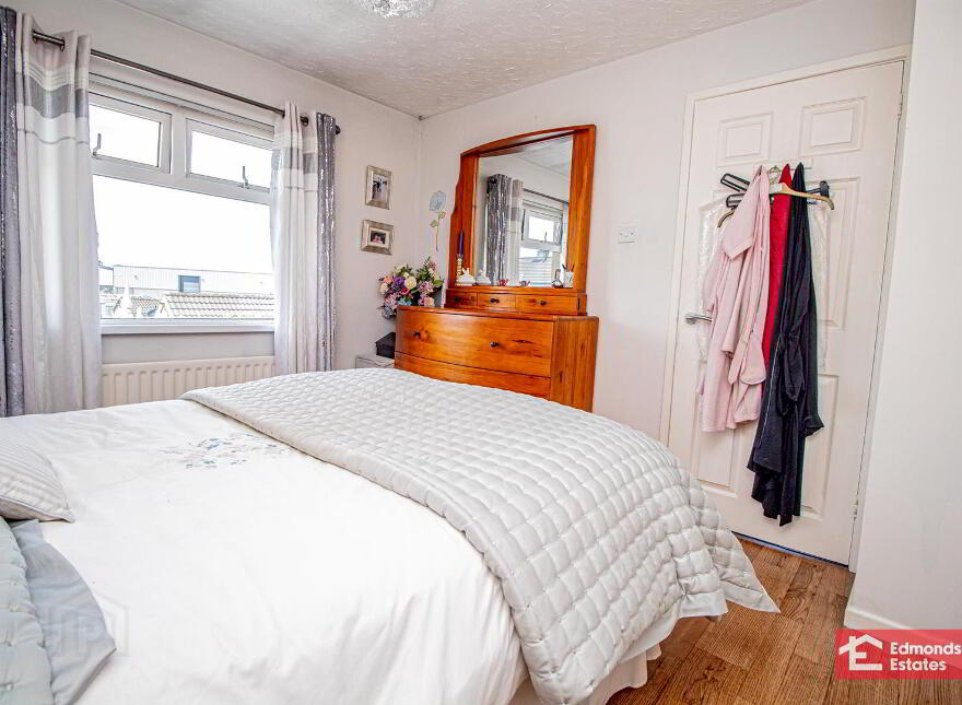 34 Fenaghy Park, Galgorm, Ballymena, BT42 1JT