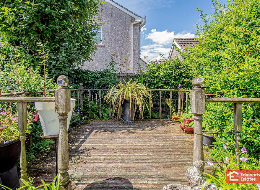 34 Fenaghy Park, Galgorm, Ballymena, BT42 1JT