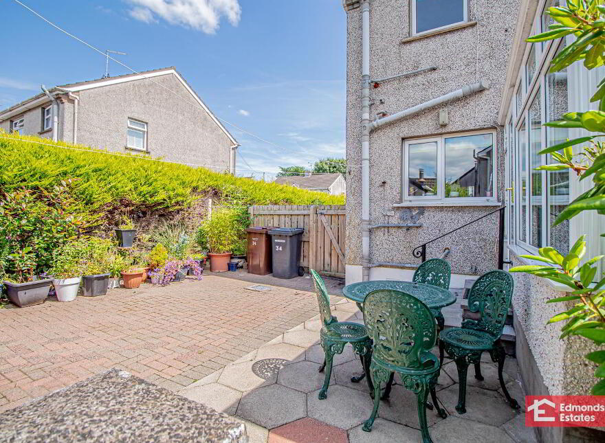 34 Fenaghy Park, Galgorm, Ballymena, BT42 1JT