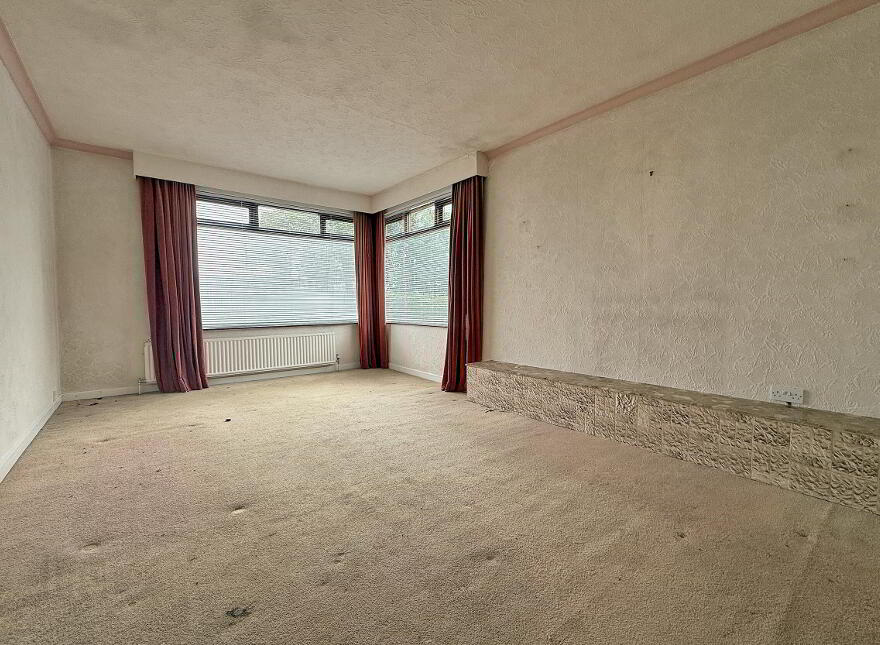 38 Ballywillin Road, Portrush, BT56 8JN